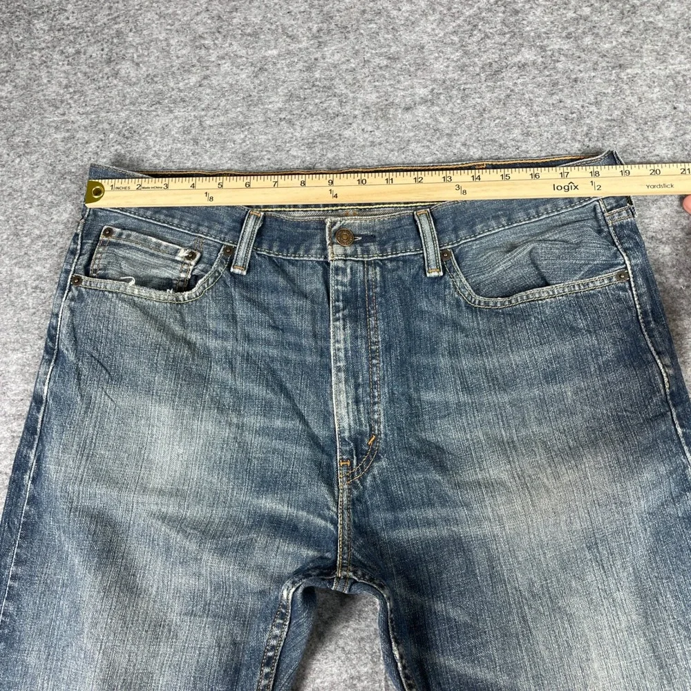 Vintage Levi's Jeans Mens 38x30 Blue 505 Straight Fit Denim Distressed Fade Y2K